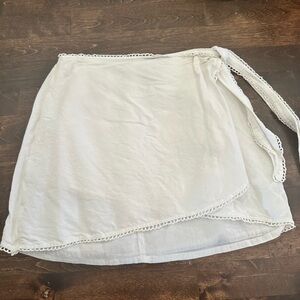 Show Me Your Mumu Skort Size Small